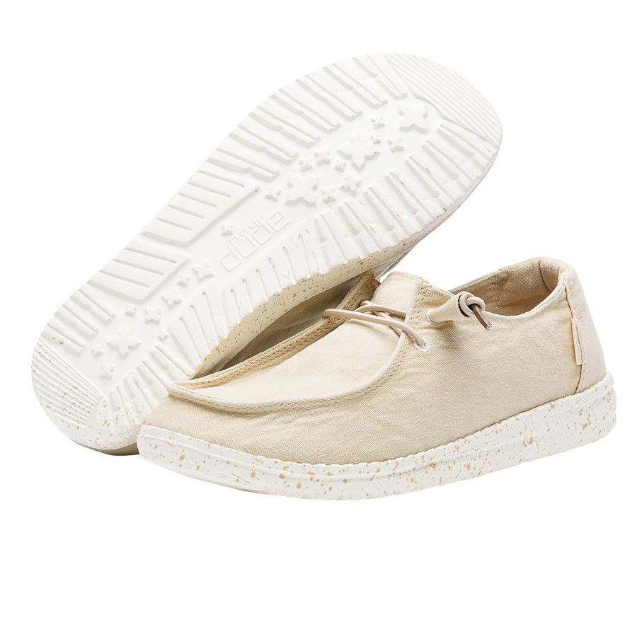 Do Wendy Hey Dudes Run Big